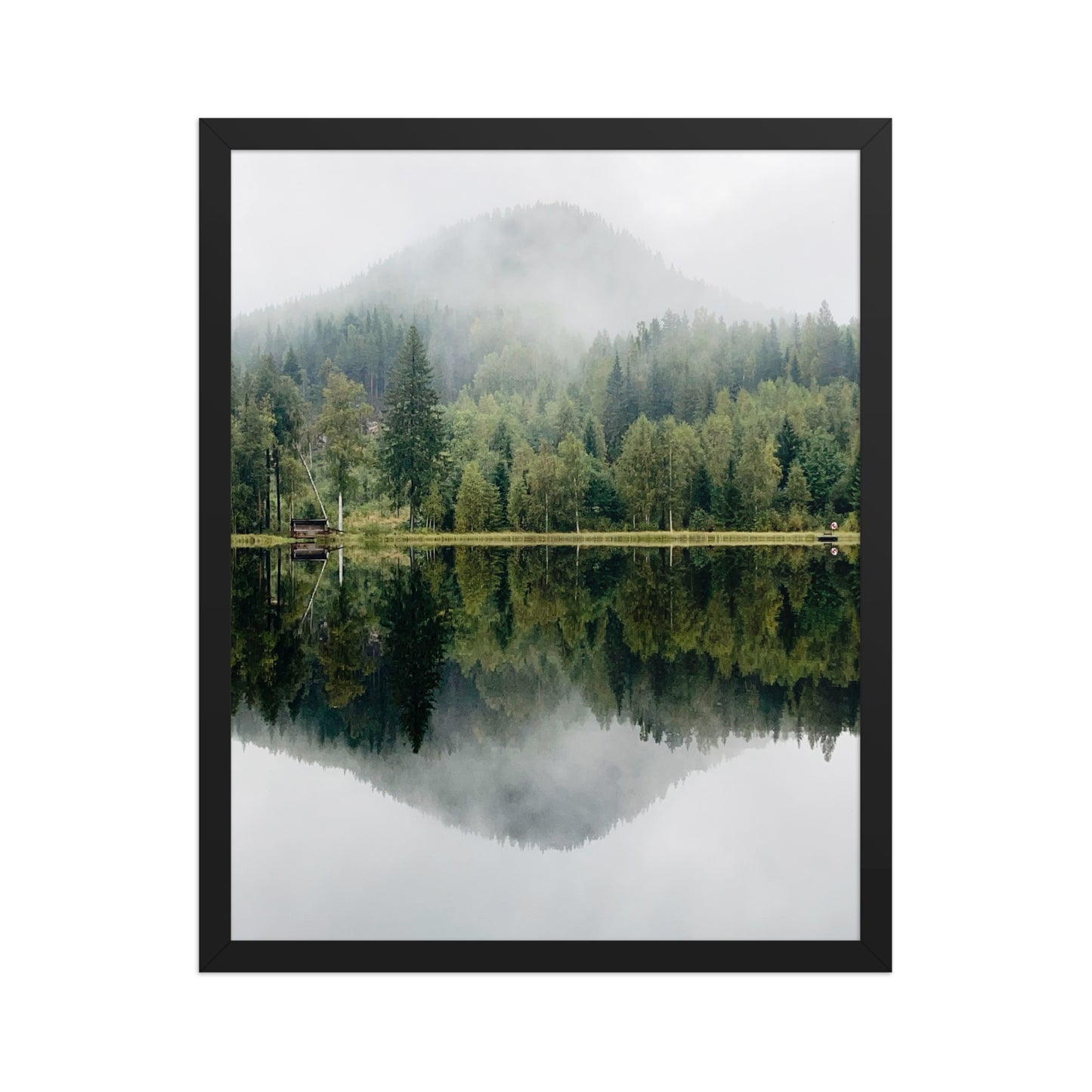 Wirvelvind Morgondimma över Ärtrikstjärn