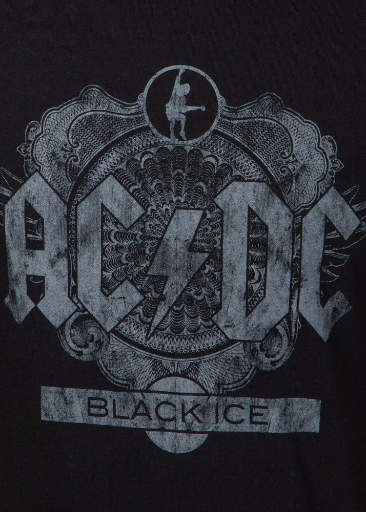 Wirvelvind T-shirt AC/DC "Black Ice" Svart
